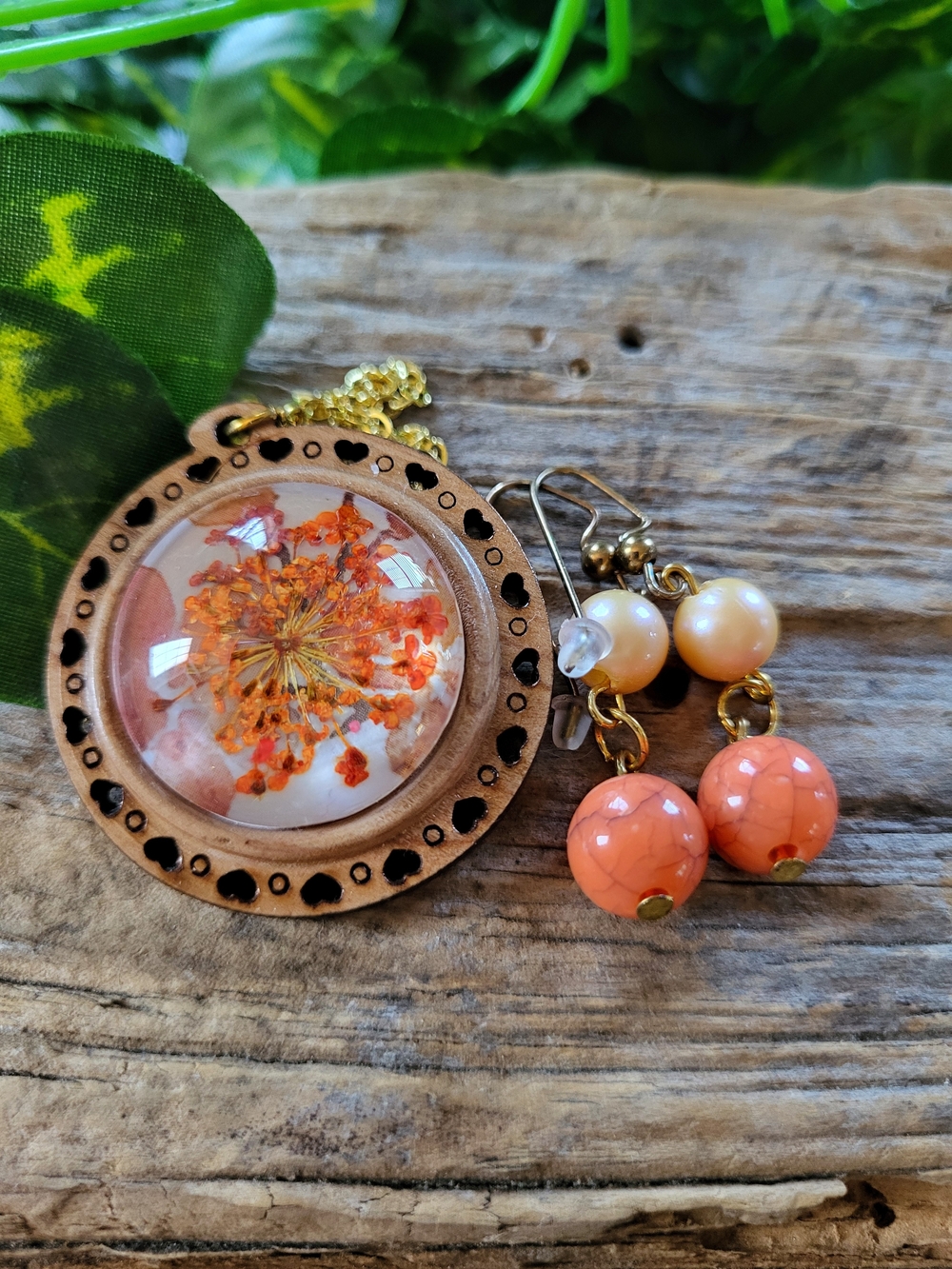 Handcrafted Orange Floral Glass Dome Necklace with Earrings